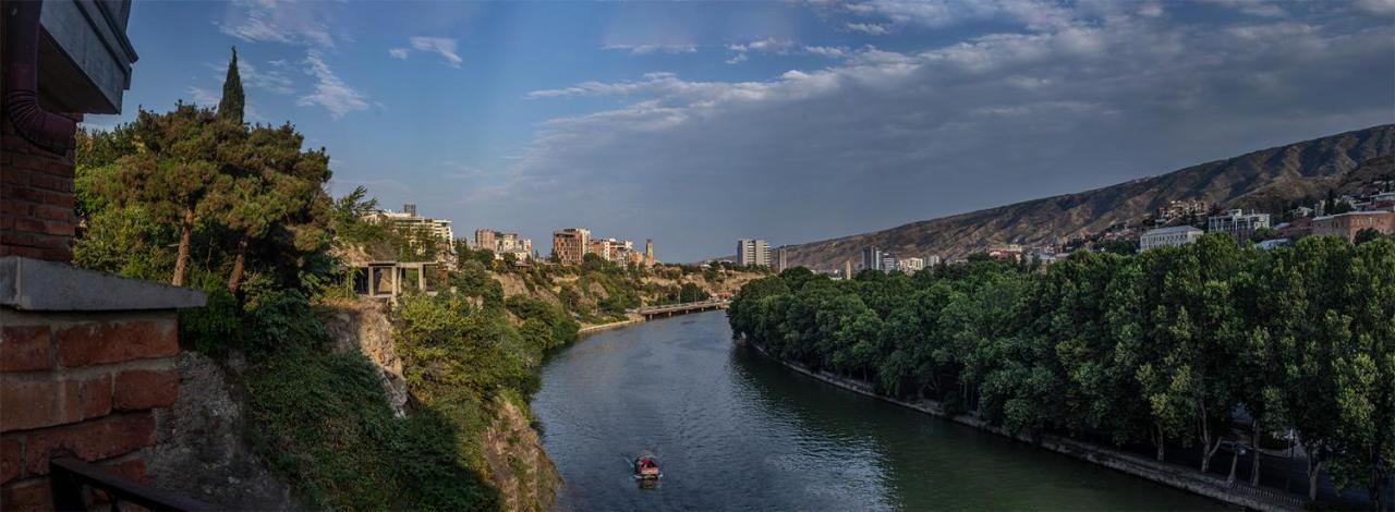 Apartment In The Heart Of Old Tbilisi Exterior photo